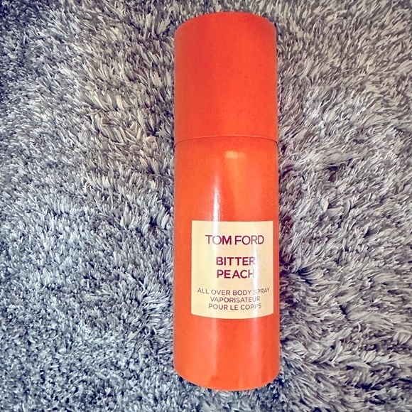 Tom Ford Bitter Peach All Over Body Spray, 4.0 Ounce (Unisex) - Picture 1 of 2